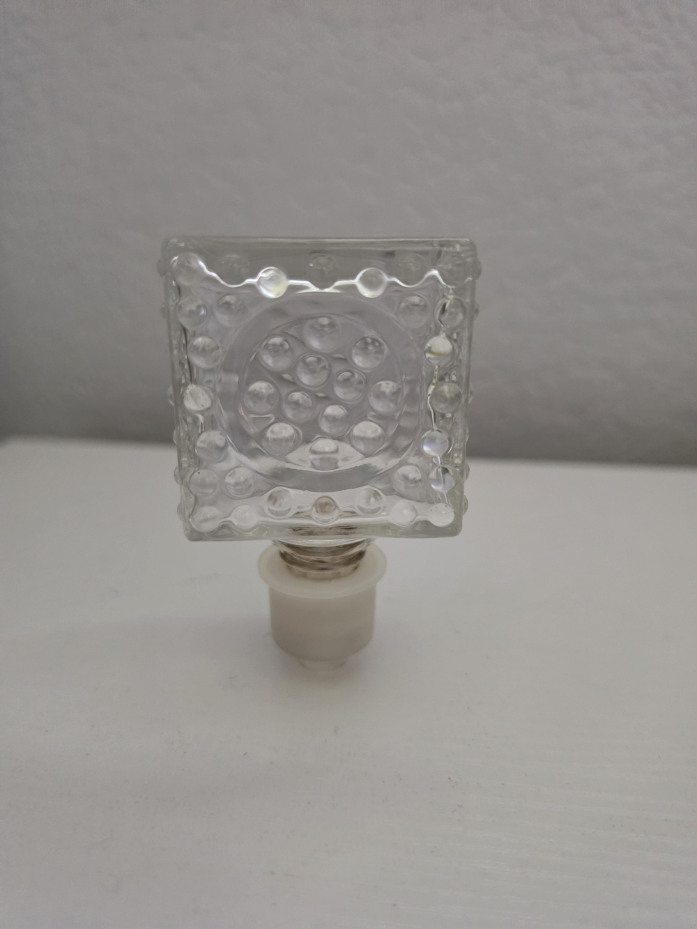 Clear Glass Square Decorative Bottle Stopper -